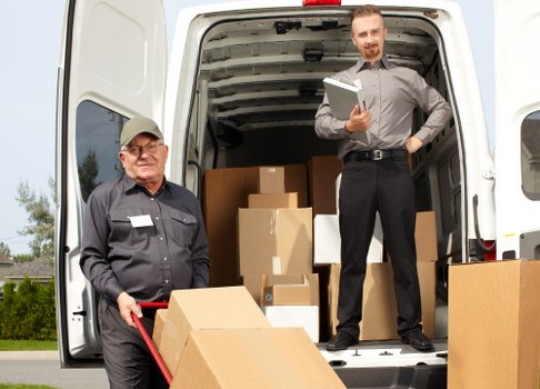 Professional unpacking support in a Tufnell Park flat after moving day